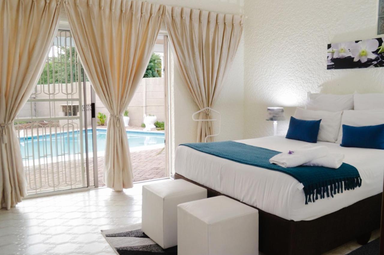 Moye Guest House Benoni Exterior foto