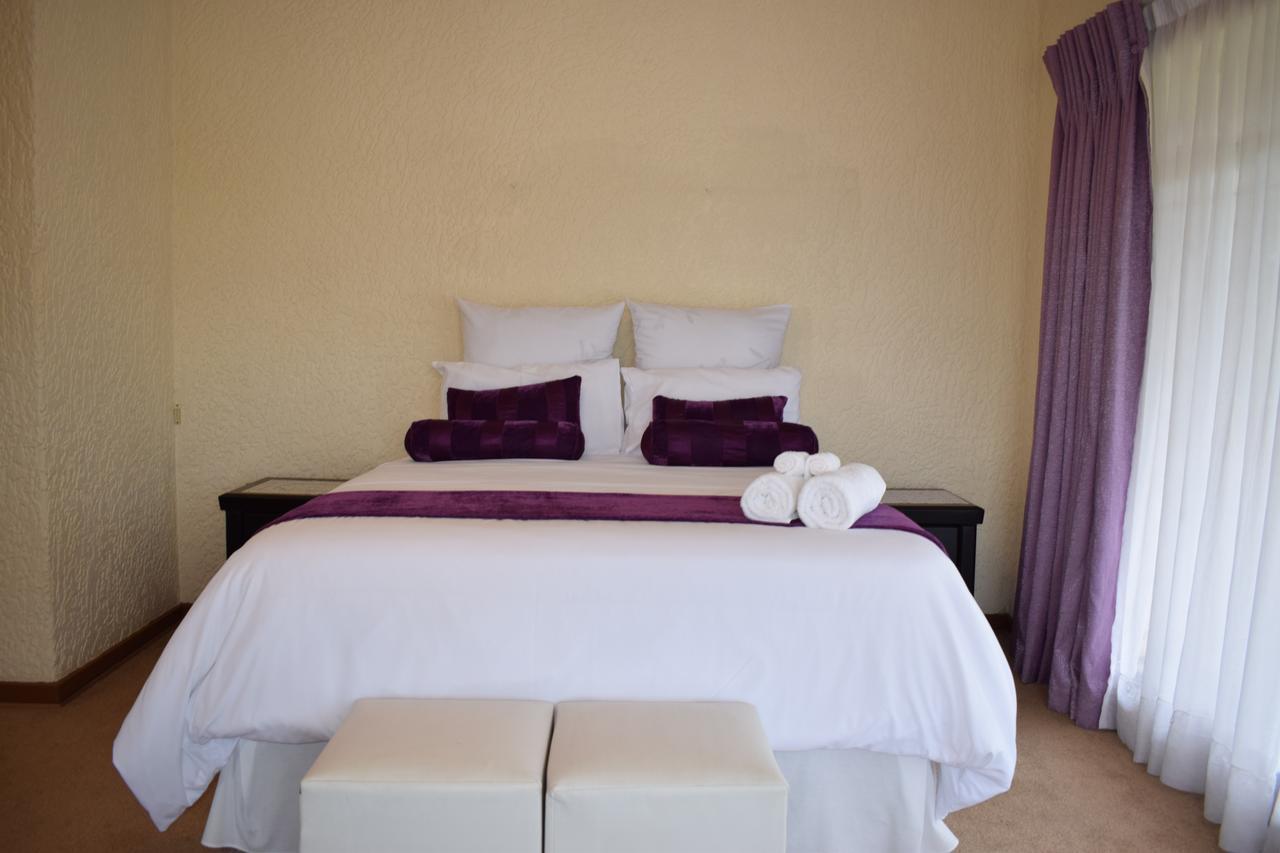 Moye Guest House Benoni Exterior foto